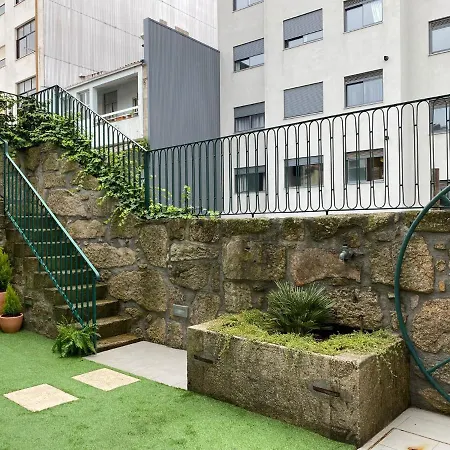 Travessa House C3 Center - By Guest Apartment